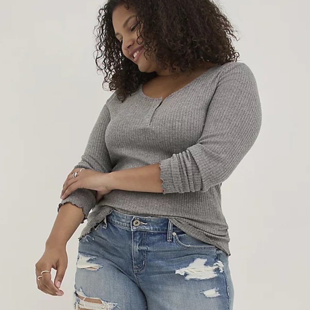 Torrid size 0 Light Grey Henley Long Sleeve Top